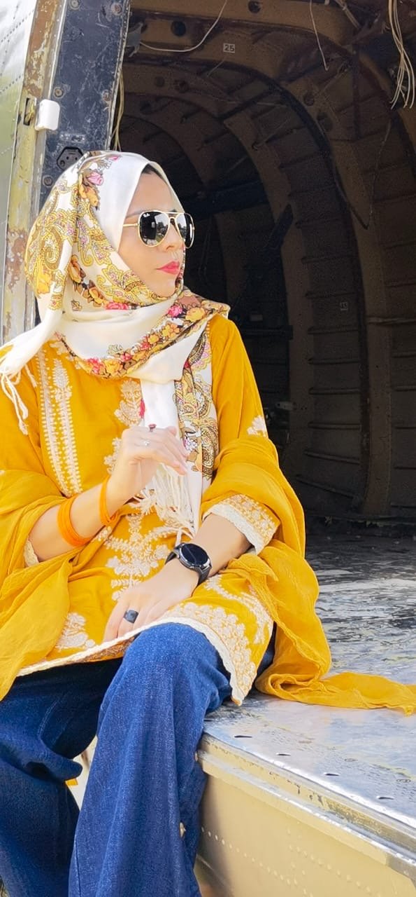 daily-vlogger-uzma-shaheen-saif